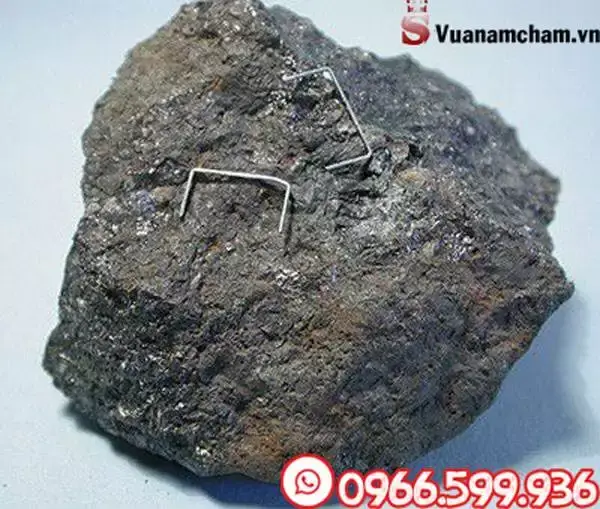 Đá nam châm là gì? Hé lộ những bí mật về 3 công dụng ít biết 3 Đá hút nam châm