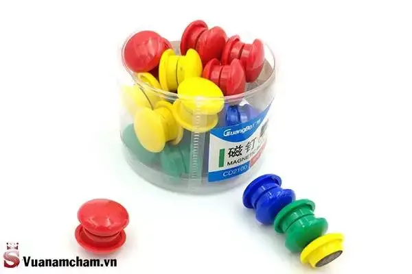 Nam châm gắn bảng - Những điều bạn cần hiểu rõ 5 Nên quan tâm đến chất lượng dính của nam châm gắn bảng